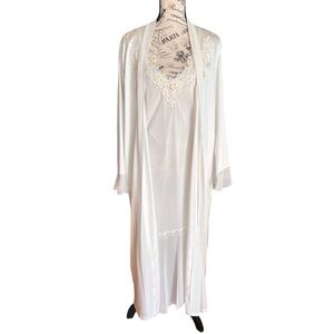 Silk satin white bridal lace night gown with robe